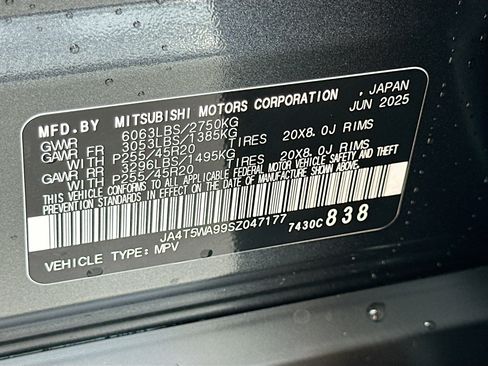 New 2025 Mitsubishi Outlander SEL Black Edition image 21