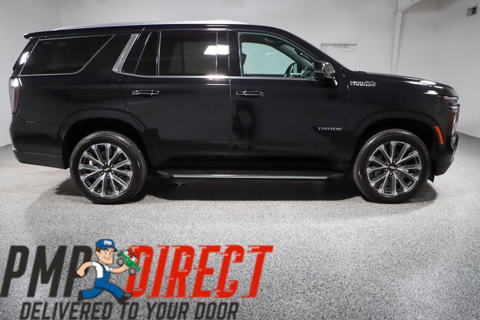 Used 2025 Chevrolet Tahoe High Country w/ Sun And Tow Package AWD/4WD image 6
