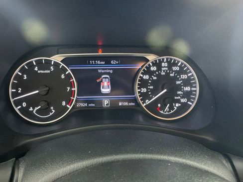 Used 2025 Nissan Sentra SV FWD image 4