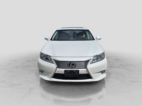 Used 2013 Lexus ES 300h w/ Premium Pkg FWD image 3