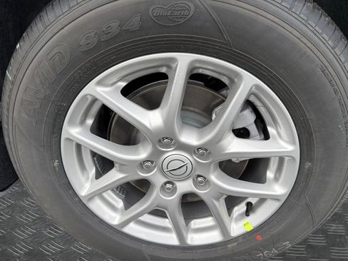 New 2026 Chrysler Pacifica Select image 20