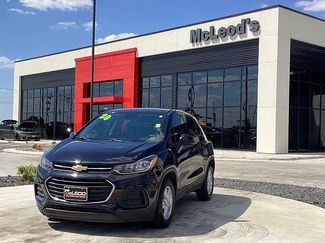 Used 2020 Chevrolet Trax LS video 1