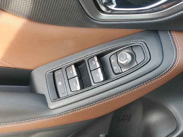 Certified 2024 Subaru Forester Touring AWD/4WD image 17