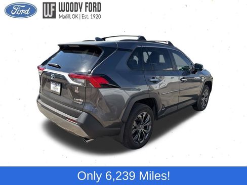Used 2023 Toyota RAV4 Limited AWD/4WD image 4