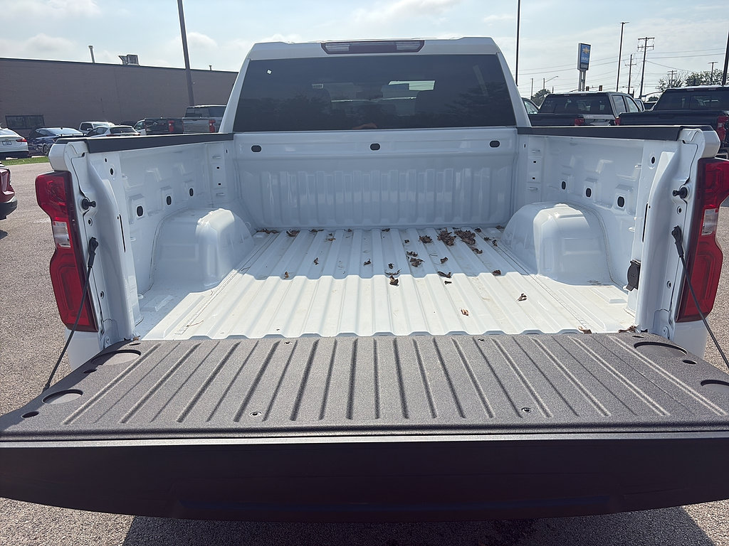 New 2026 Chevrolet Silverado 1500 RST AWD/4WD image 11