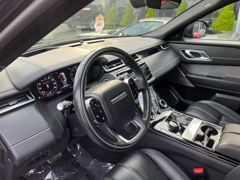 Used 2018 Land Rover Range Rover Velar R-Dynamic HSE AWD/4WD image 25
