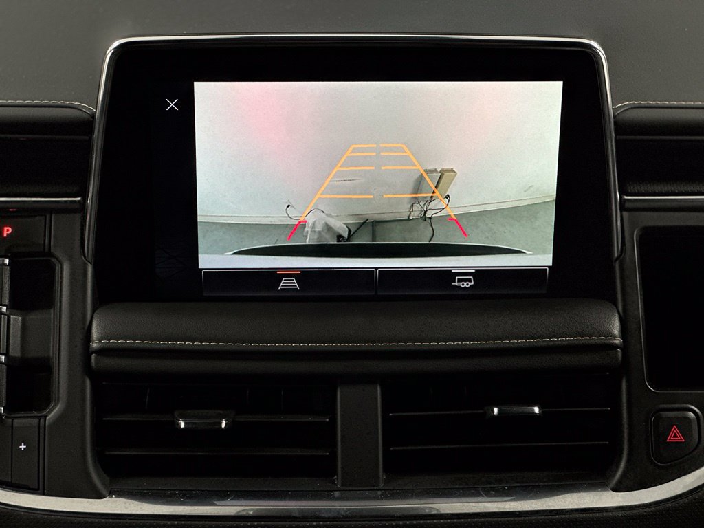 Certified 2024 GMC Yukon XL SLT RWD image 6