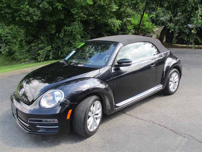 Used 2017 Volkswagen Beetle 1.8T FWD image 17