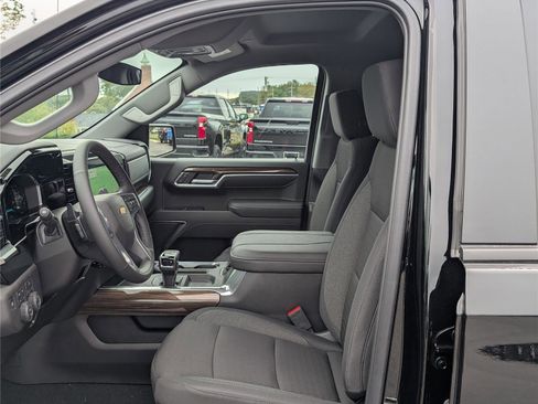 New 2026 Chevrolet Silverado 1500 LT w/ Z71 Off-Road Package image 12