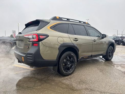 Used 2024 Subaru Outback Wilderness image 7