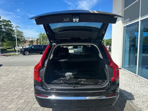 Used 2023 Volvo XC90 B5 Plus w/ Protection Package Premier AWD/4WD image 32