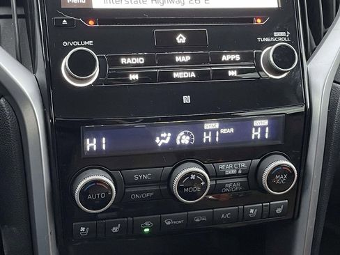 Used 2019 Subaru Ascent Touring w/ Popular Package #2A image 21