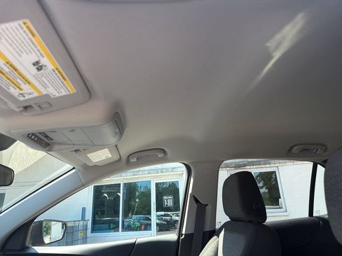 Certified 2024 Chevrolet Equinox LT AWD/4WD image 21