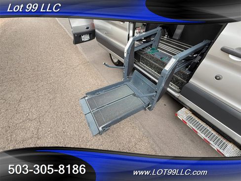 Used 2017 Ford Transit 150 XL image 20