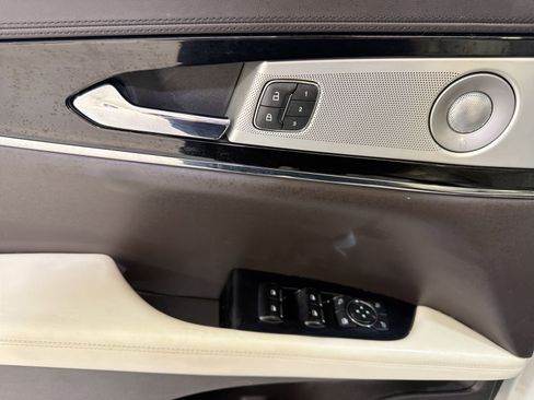 Used 2022 Lincoln Nautilus Black Label image 12