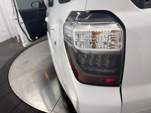 Used 2017 Toyota 4Runner TRD Pro AWD/4WD image 12