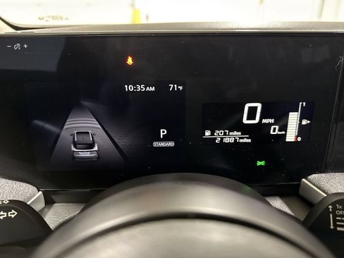 Used 2025 Nissan Kicks SV w/ Charging Package AWD/4WD image 12