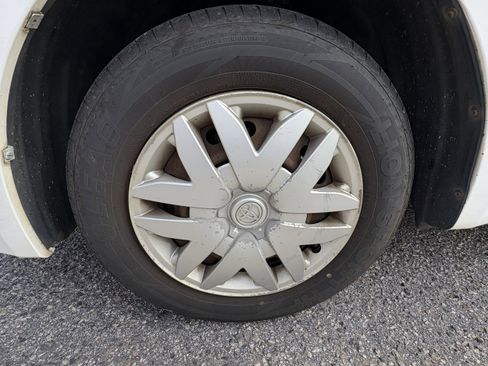 Used 2008 Toyota Sienna CE image 6