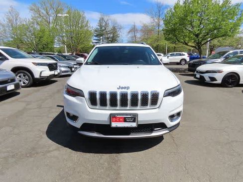 Used 2019 Jeep Cherokee Limited AWD/4WD image 6
