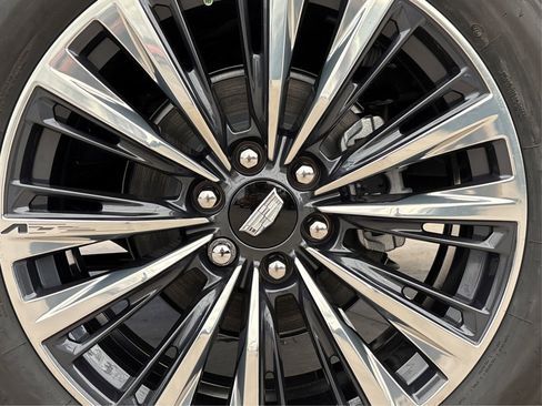 New 2025 Cadillac Escalade Premium Luxury image 13