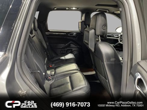 Used 2014 Porsche Cayenne AWD/4WD image 27