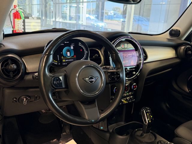 Used 2024 MINI Cooper SE FWD image 30