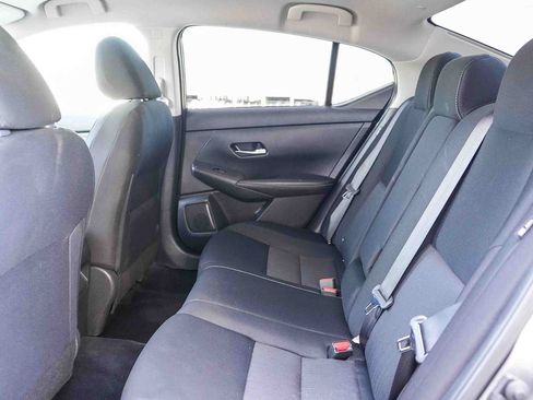 Used 2022 Nissan Sentra SV w/ All-Weather Package FWD image 18