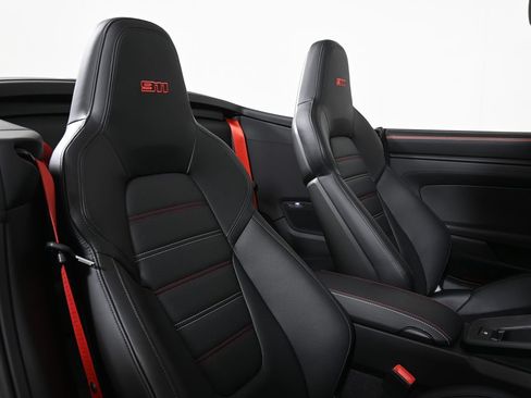 Certified 2023 Porsche 911 Carrera GTS RWD image 42