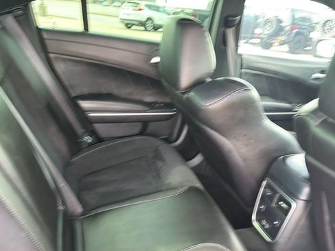 Used 2019 Dodge Charger Scat Pack w/ Dynamics Package RWD image 59
