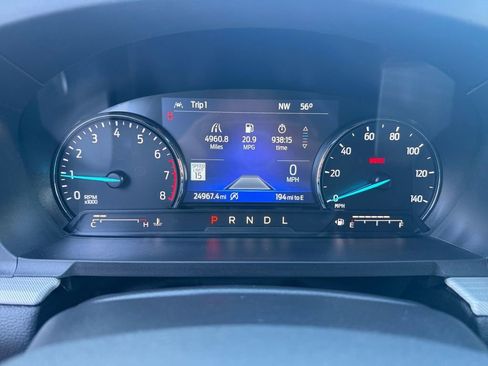 Used 2023 Ford Explorer XLT w/ Equipment Group 202A AWD/4WD image 32