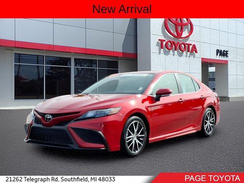 Certified 2023 Toyota Camry SE w/ Cold Weather Package FWD image 1