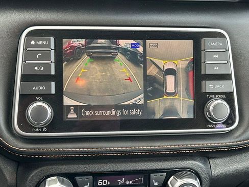 Used 2020 Nissan Kicks SR w/ SR Premium Package FWD image 19