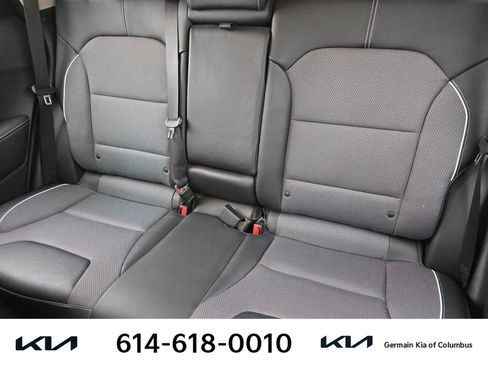 Certified 2020 Kia Niro EX w/ Cold Weather Package image 18