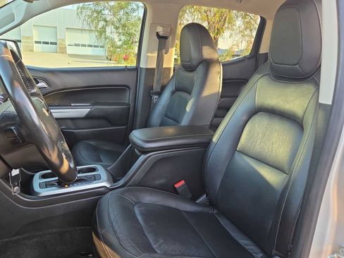 Used 2018 Chevrolet Colorado LT w/ Luxury Package, Chrome AWD/4WD image 15