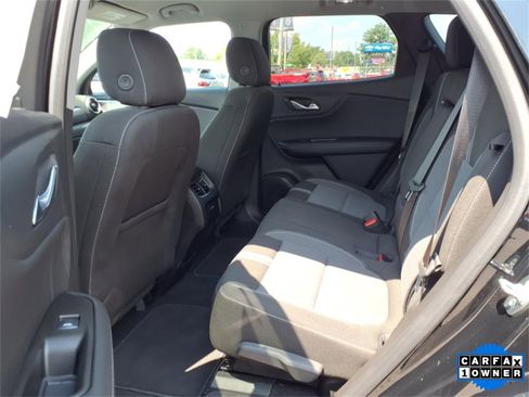 Used 2025 Chevrolet Blazer LT image 12