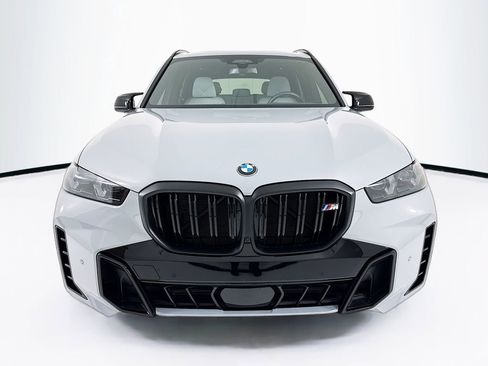 Used 2025 BMW X5 M60i image 6