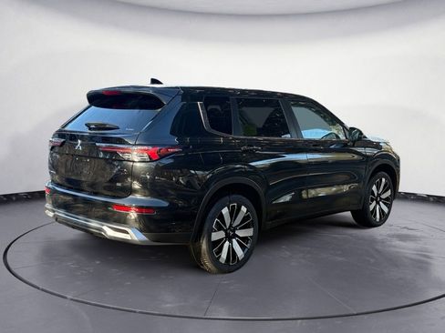 New 2026 Mitsubishi Outlander SE image 5