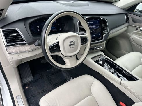 Certified 2023 Volvo XC90 B6 Plus w/ Protection Package Premier image 9