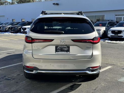 Certified 2024 MAZDA CX-90 Plug-In Hybrid w/ Premium Pkg image 4