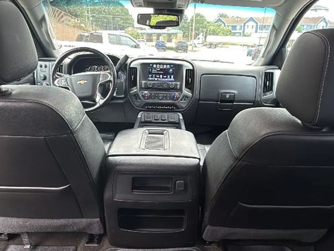 Used 2017 Chevrolet Silverado 2500 LTZ w/ Duramax Plus Package AWD/4WD image 33