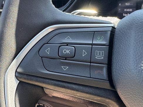 New 2026 Jeep Grand Cherokee L Limited AWD/4WD image 12