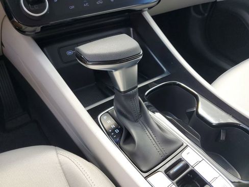 New 2025 Hyundai Tucson SEL image 16