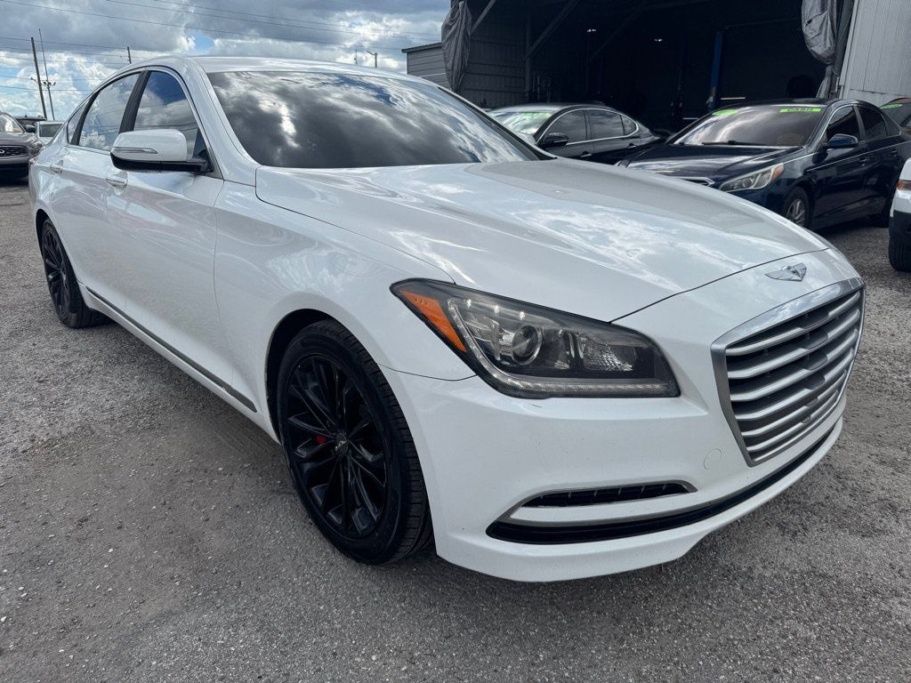 Used 2016 Hyundai Genesis 3.8 RWD image 3