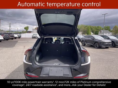 Certified 2023 Kia EV6 Wind AWD/4WD image 15