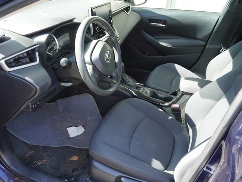 Used 2020 Toyota Corolla LE FWD image 8