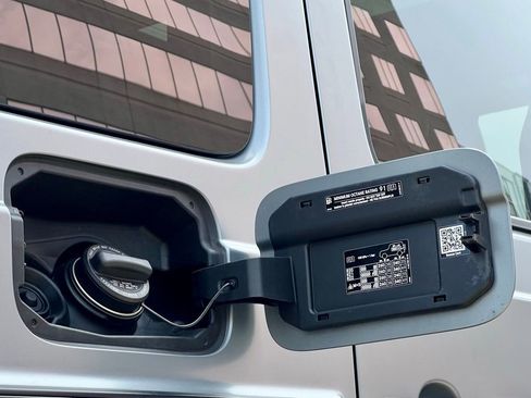 Certified 2022 Mercedes-Benz G 63 AMG 4MATIC image 20