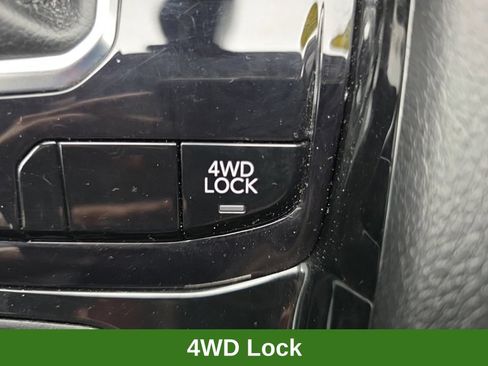 Used 2022 Jeep Compass Limited AWD/4WD image 40