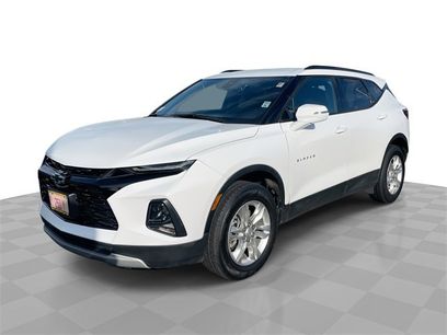 Certified 2022 Chevrolet Blazer LT w/ LPO, Black Accent Package