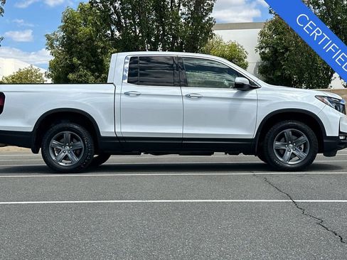 Certified 2023 Honda Ridgeline RTL-E image 3