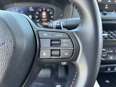 Used 2025 Honda Accord EX-L image 27